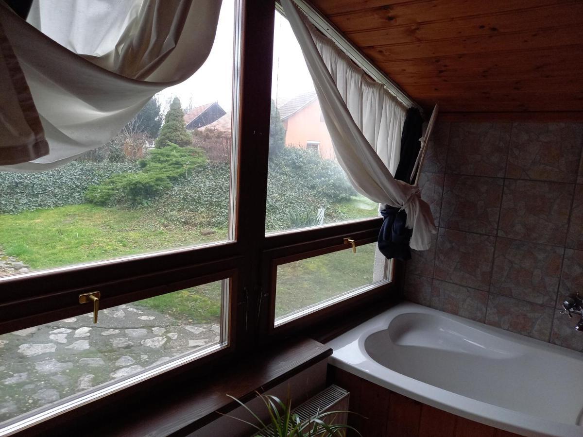 Vila Idill Ueduelohaz Tiszafüred Exteriér fotografie