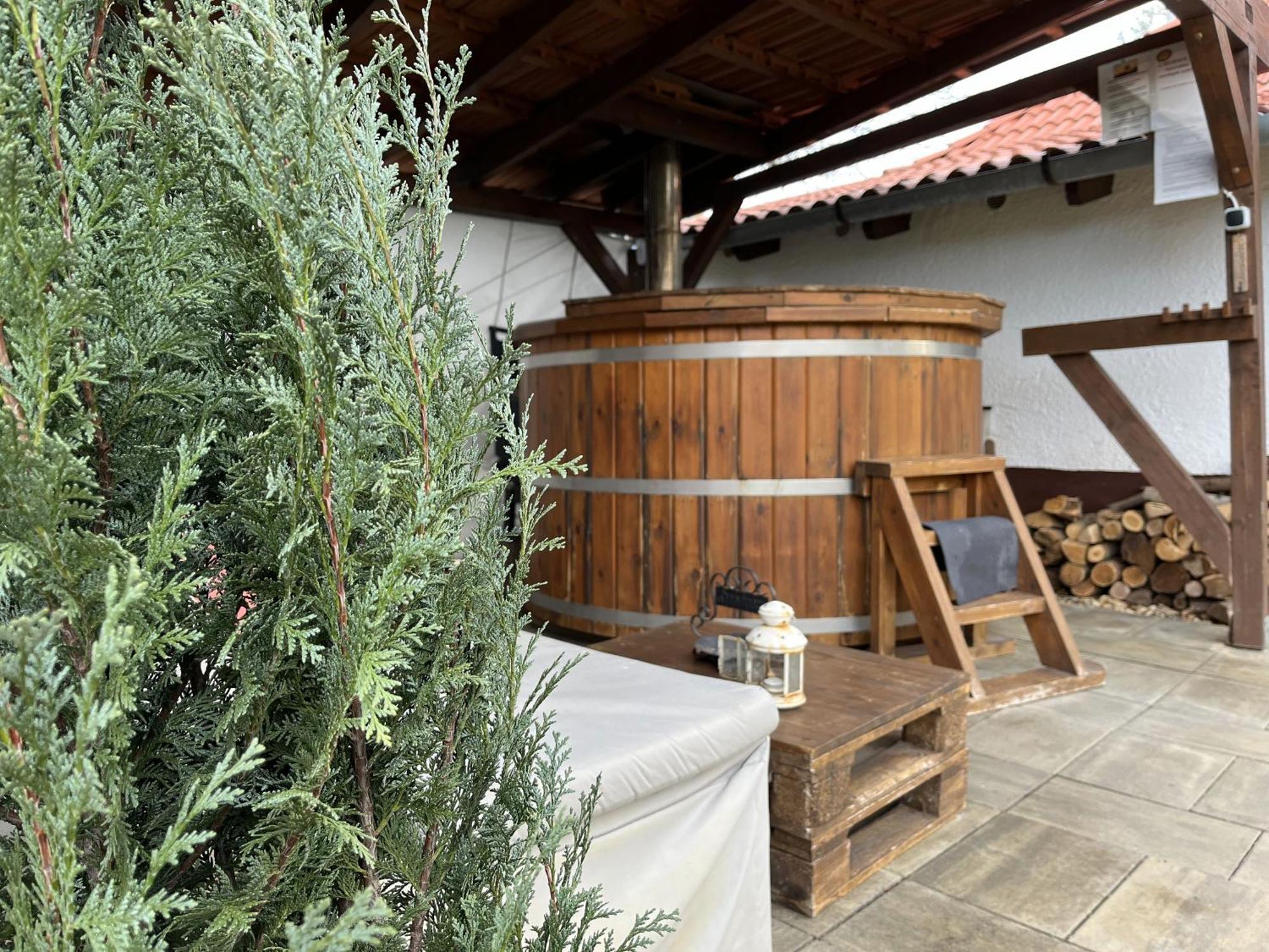 Vila Idill Ueduelohaz Tiszafüred Exteriér fotografie